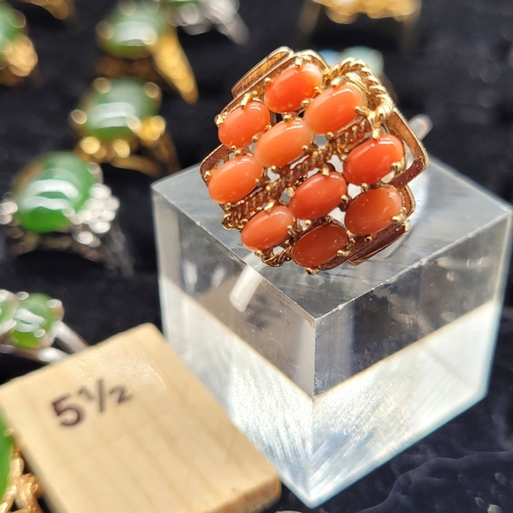 ⚘️Vintage 70s, genuine coral ring - Picture 1 of 3